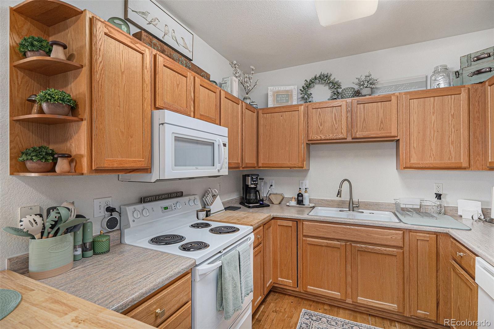 MLS Image #12 for 2896 w riverwalk circle,littleton, Colorado