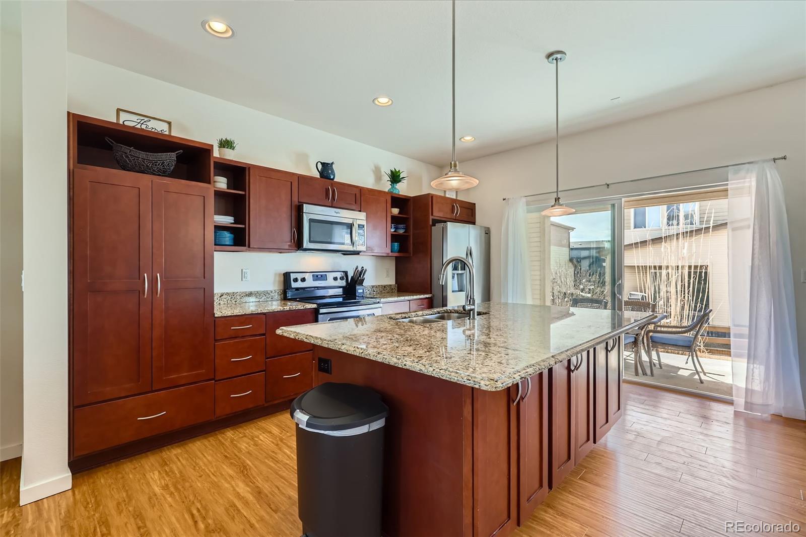 MLS Image #14 for 10023  uravan street,commerce city, Colorado