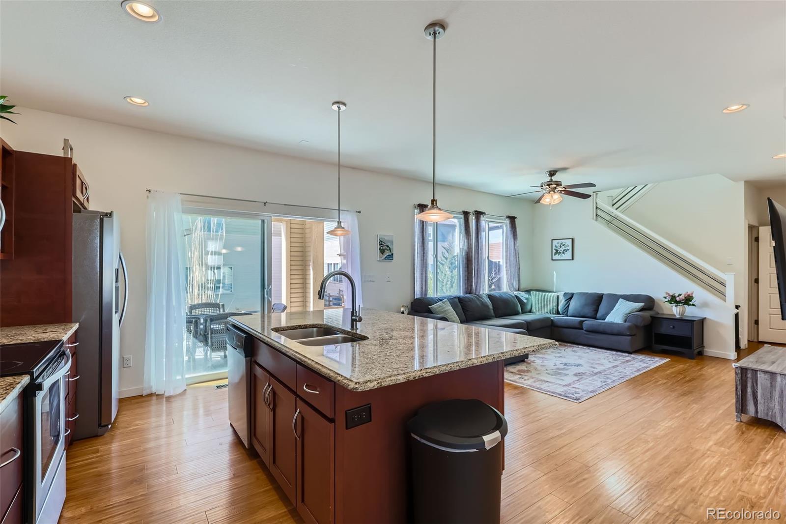 MLS Image #15 for 10023  uravan street,commerce city, Colorado