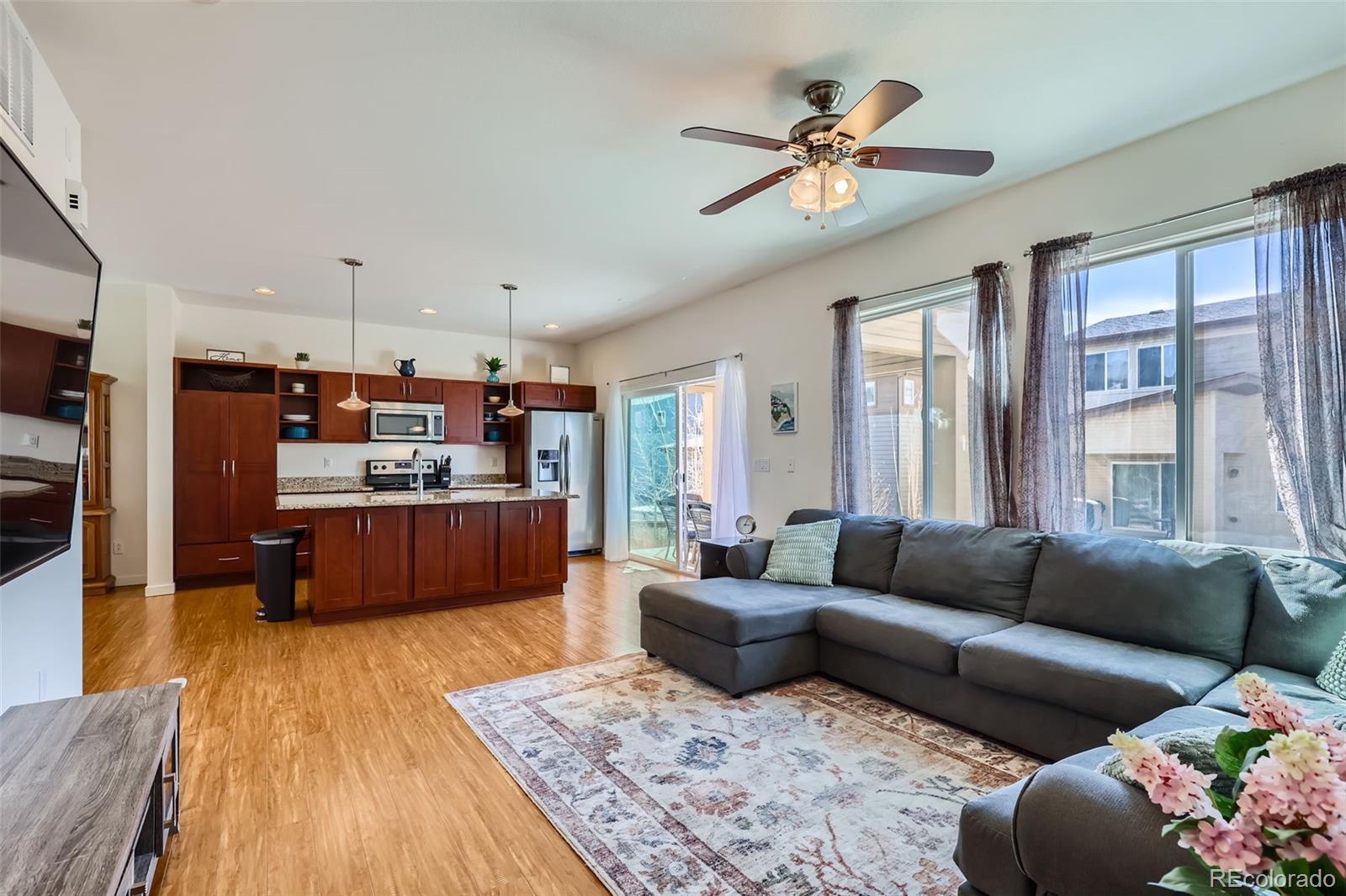 MLS Image #3 for 10023  uravan street,commerce city, Colorado