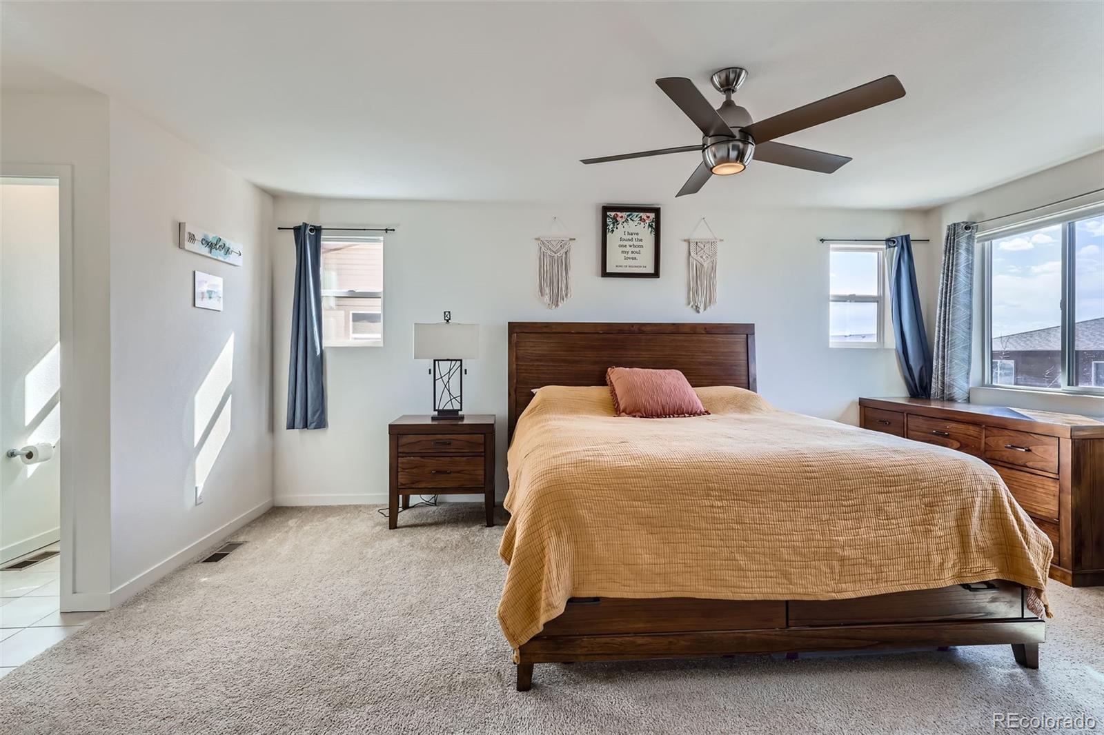 MLS Image #6 for 10023  uravan street,commerce city, Colorado
