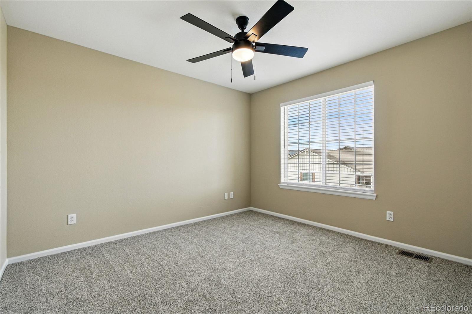 MLS Image #38 for 21096 e bellewood drive,centennial, Colorado