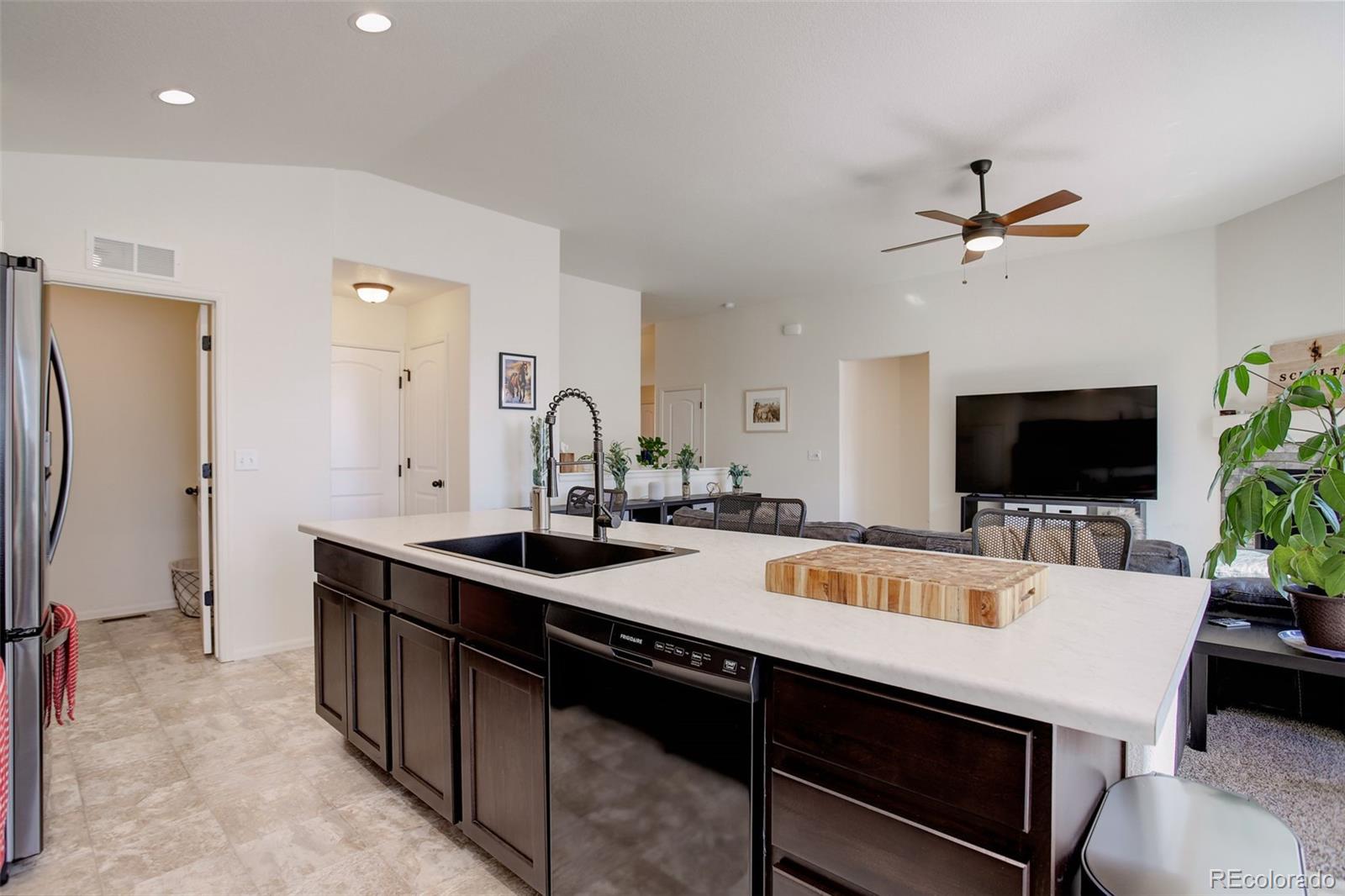 MLS Image #9 for 1800  104th avenue court,greeley, Colorado