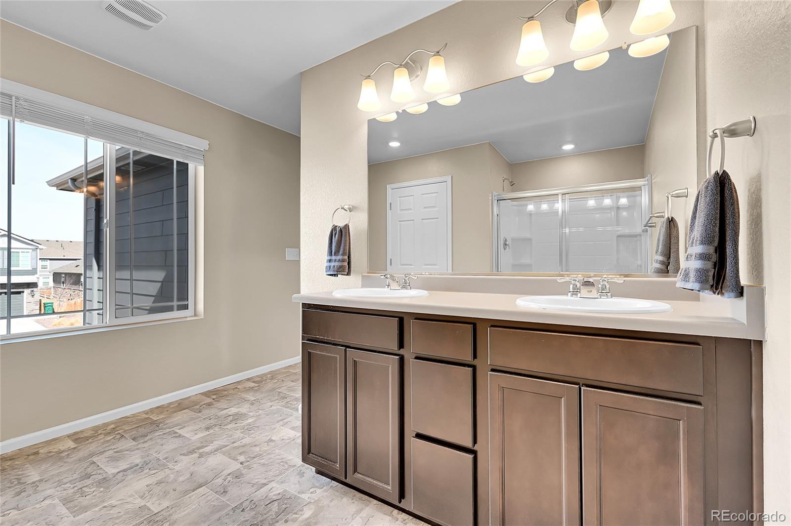 MLS Image #10 for 20040 e 61st drive,aurora, Colorado