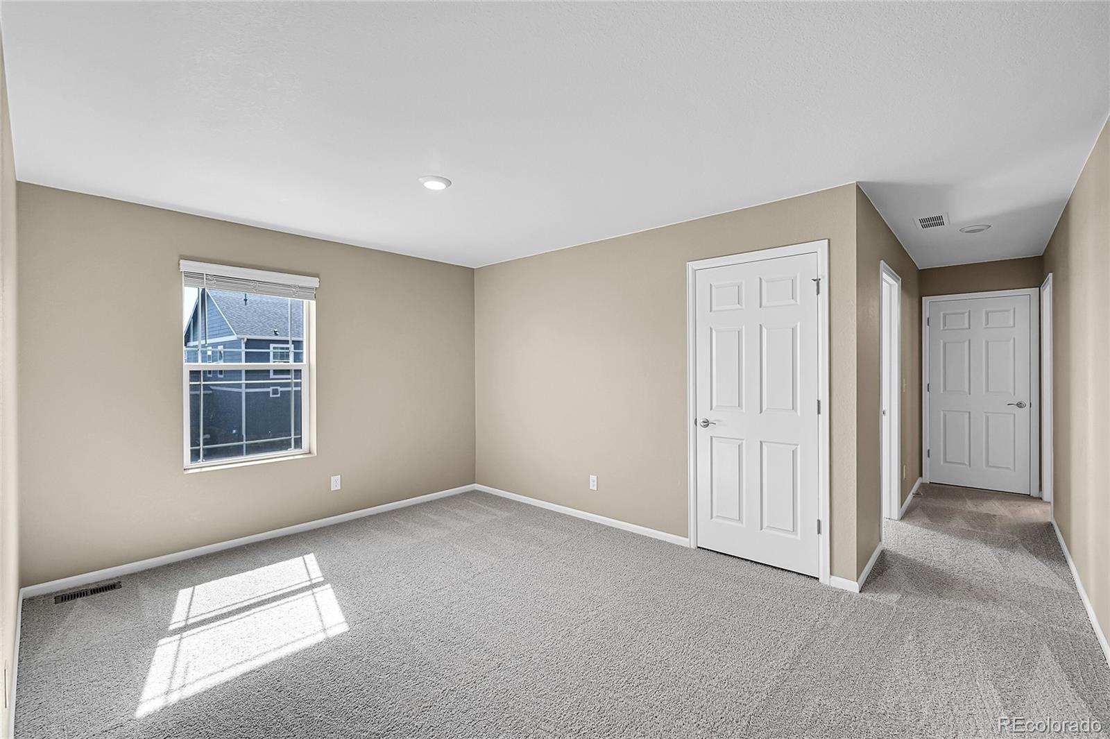 MLS Image #14 for 20040 e 61st drive,aurora, Colorado