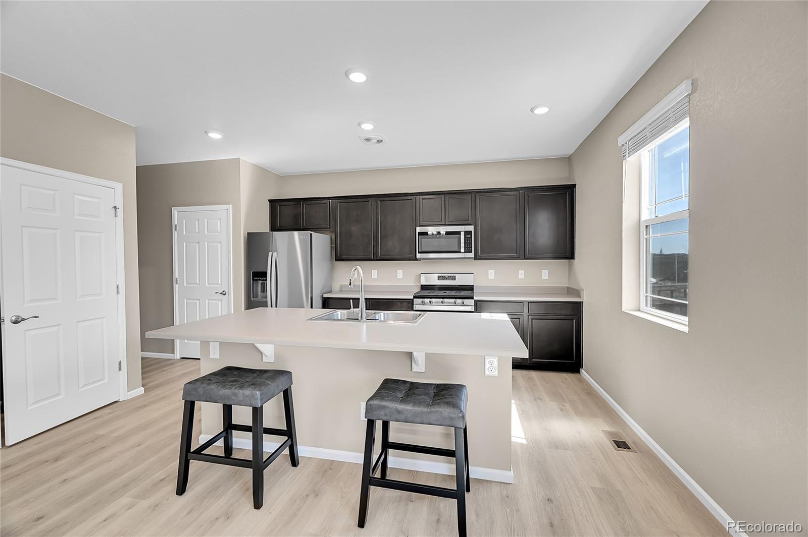 MLS Image #6 for 20040 e 61st drive,aurora, Colorado