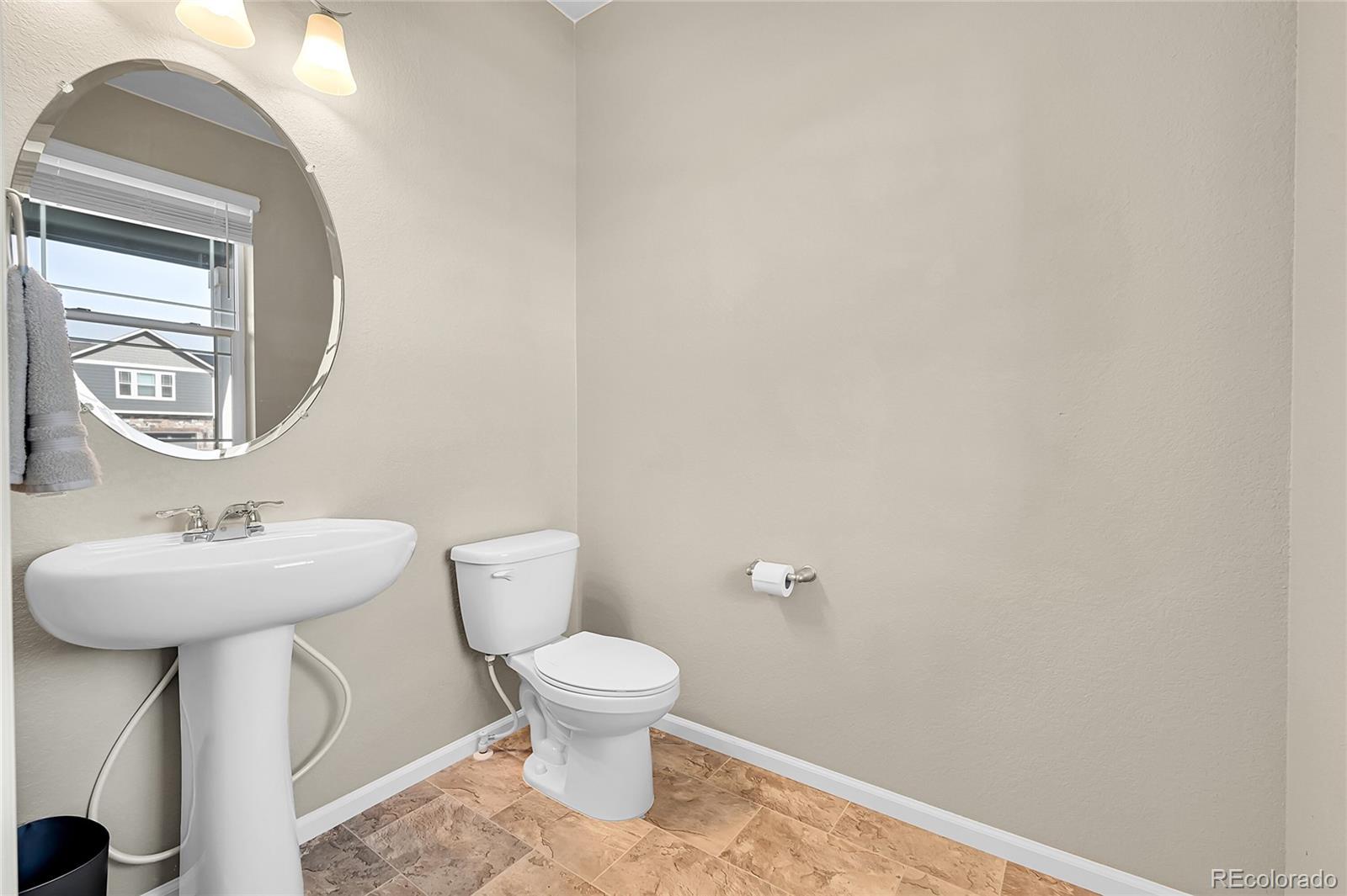 MLS Image #7 for 20040 e 61st drive,aurora, Colorado
