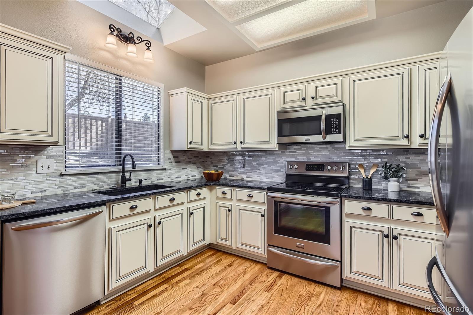 MLS Image #7 for 8834  blue mountain place,highlands ranch, Colorado