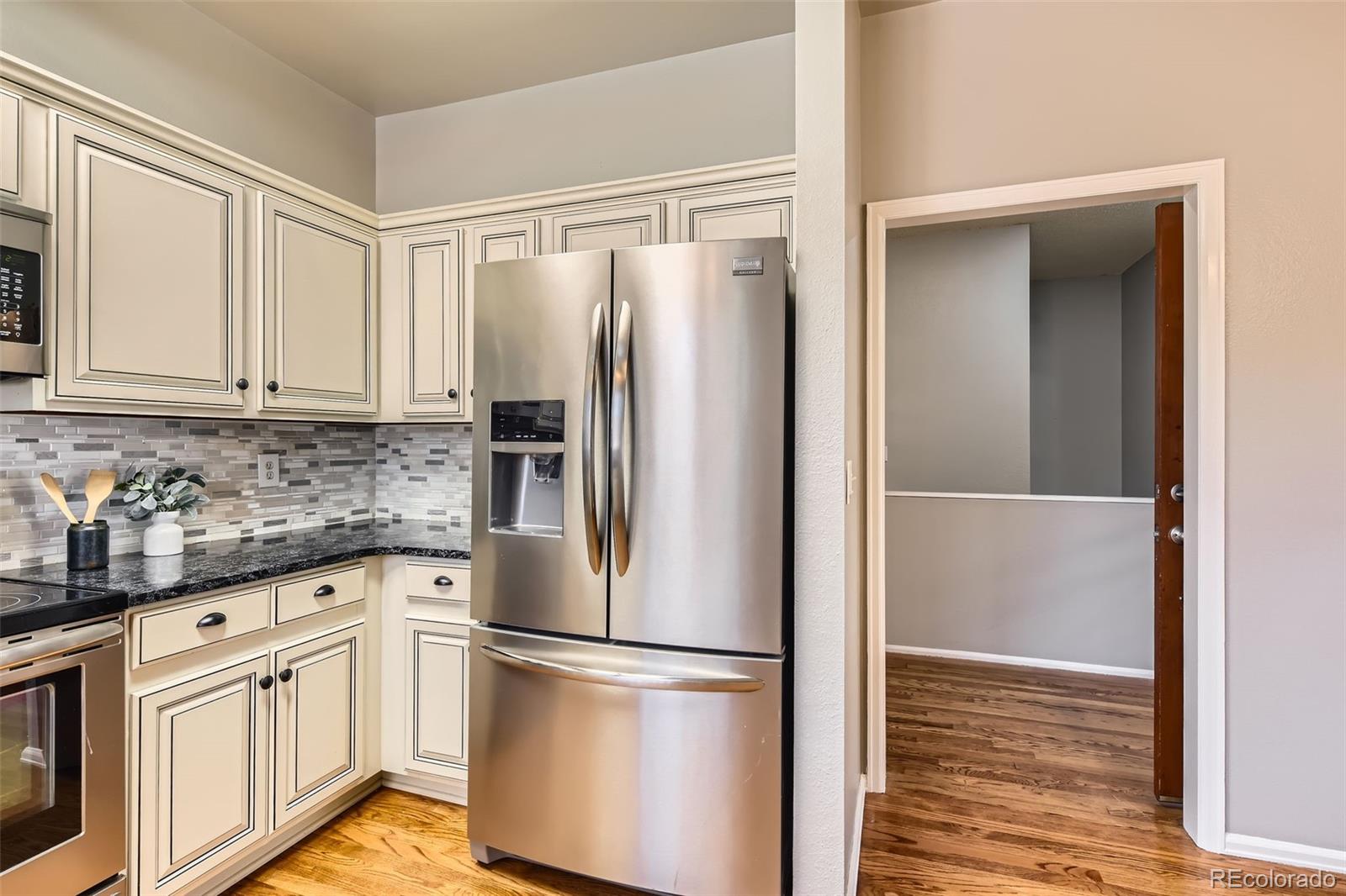 MLS Image #8 for 8834  blue mountain place,highlands ranch, Colorado
