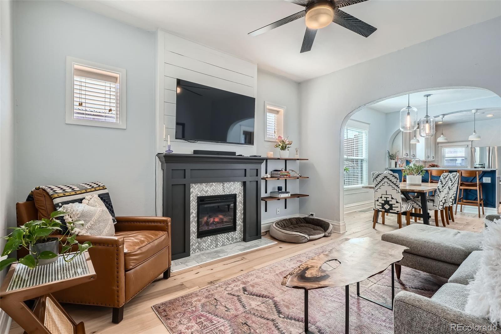 MLS Image #5 for 1749 s lincoln street,denver, Colorado
