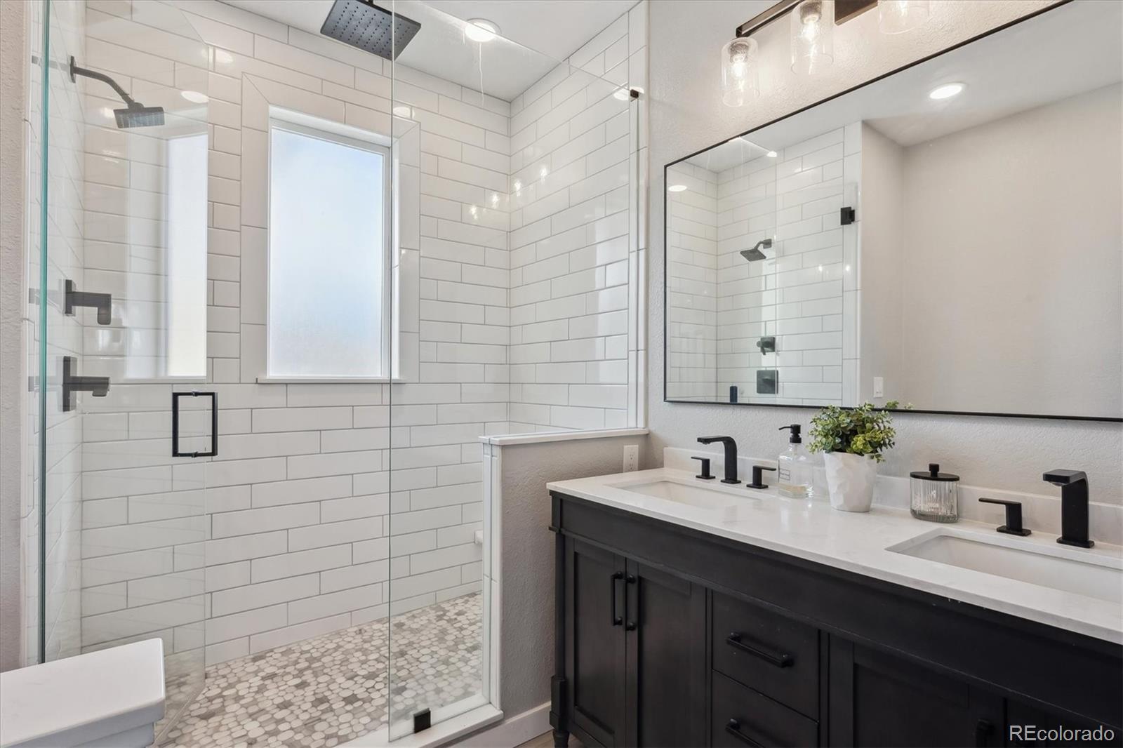 MLS Image #18 for 2321  alton street,denver, Colorado
