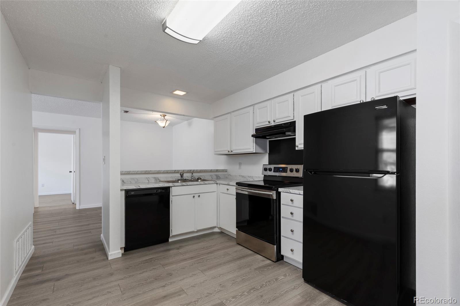 MLS Image #21 for 7185 s gaylord street,littleton, Colorado