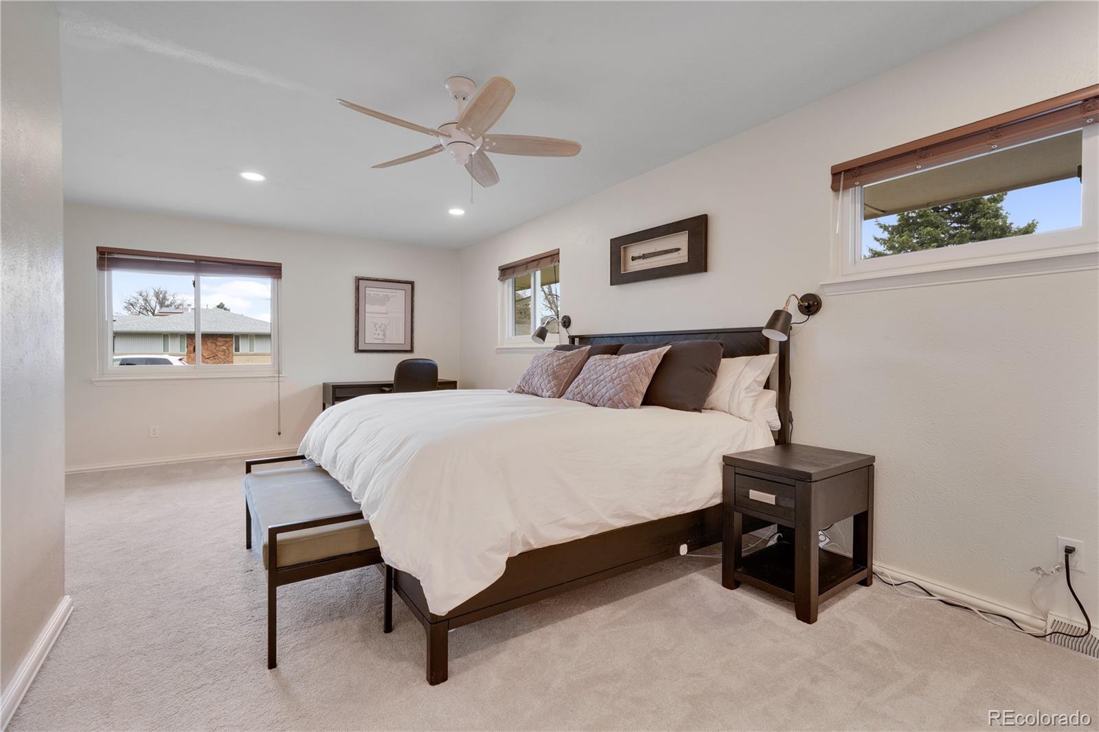 MLS Image #17 for 3292 s wabash court,denver, Colorado