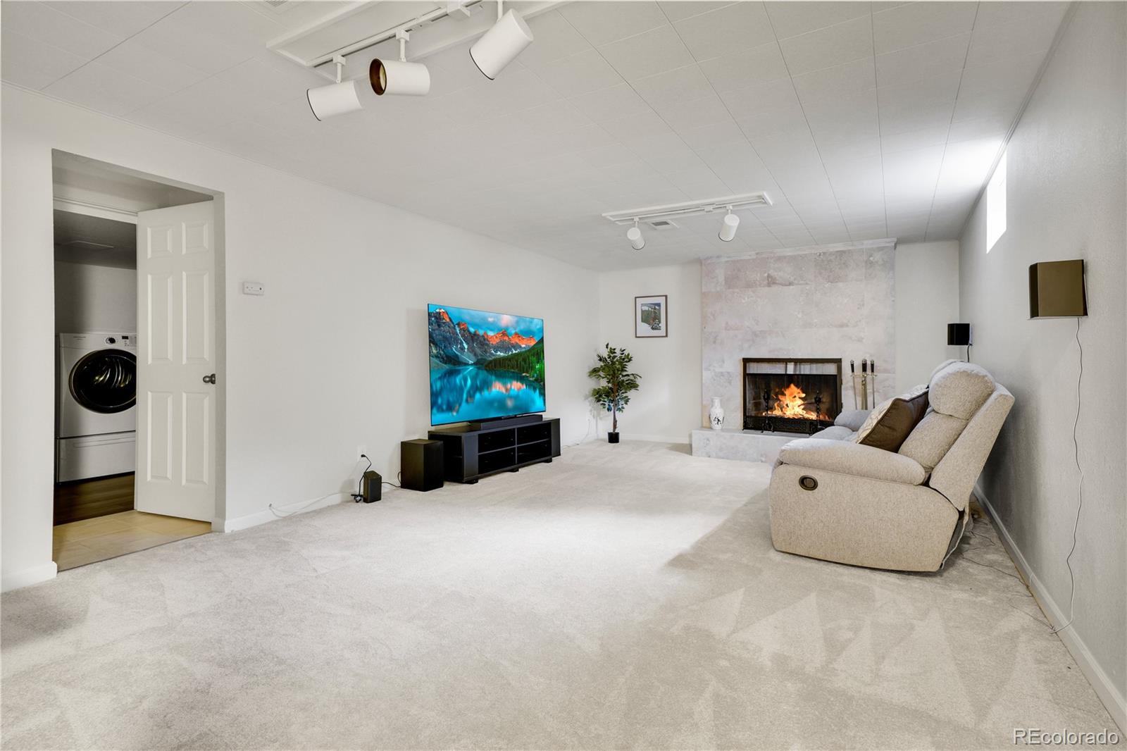 MLS Image #27 for 3292 s wabash court,denver, Colorado