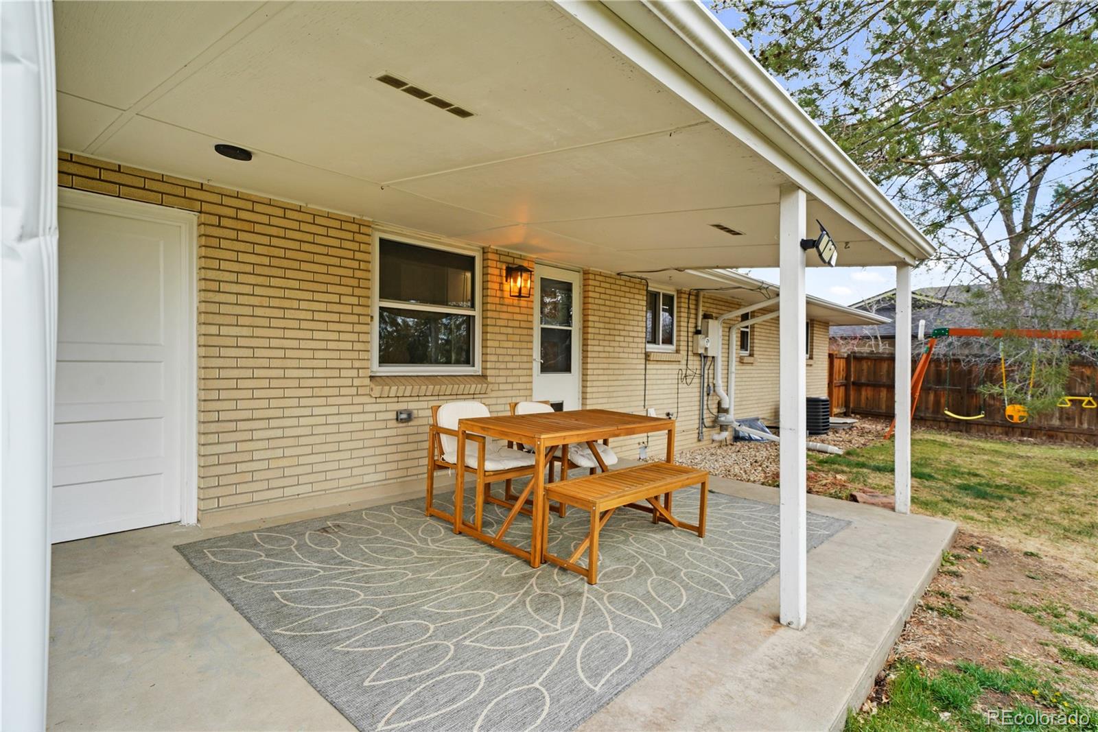 MLS Image #41 for 3292 s wabash court,denver, Colorado