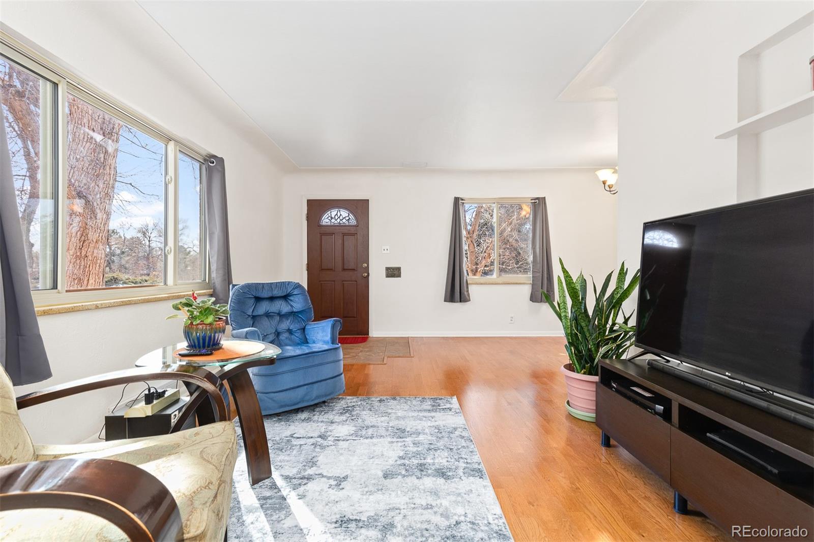 MLS Image #4 for 2434 s ogden street,denver, Colorado
