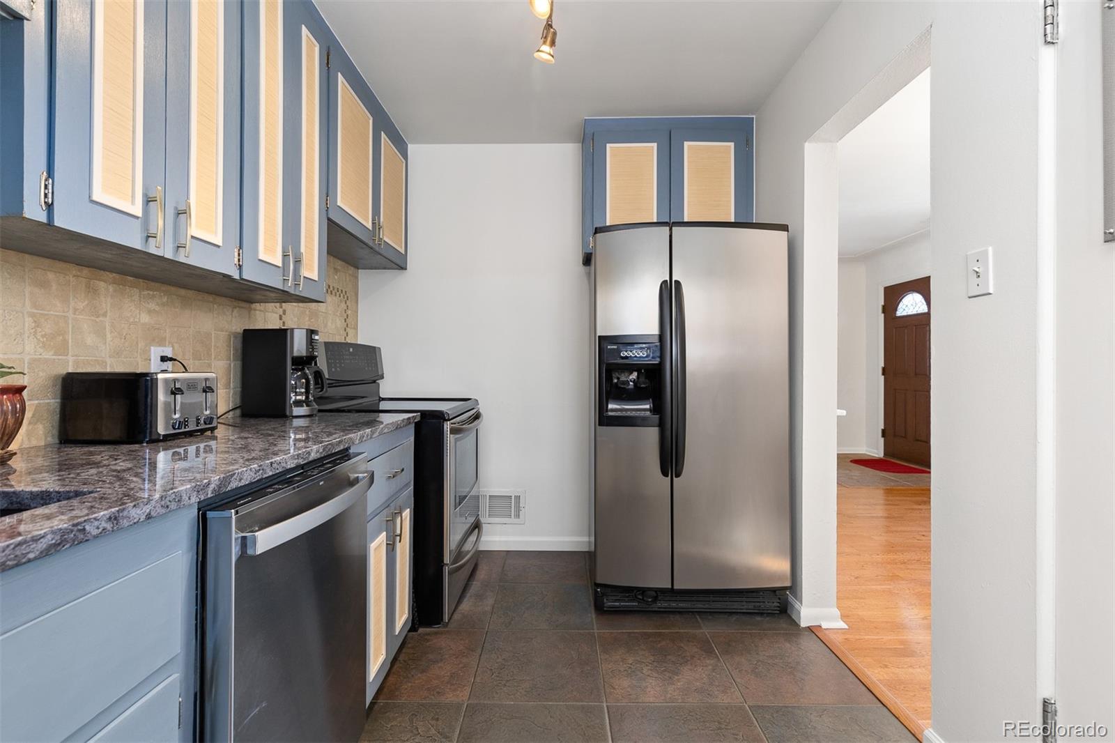 MLS Image #9 for 2434 s ogden street,denver, Colorado