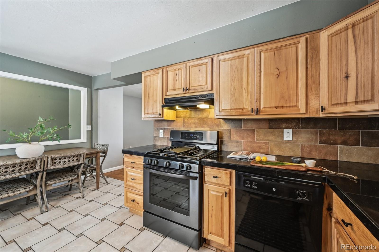 MLS Image #8 for 3530 w 95th avenue,westminster, Colorado
