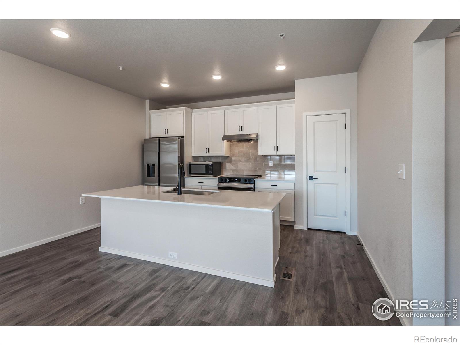 MLS Image #14 for 1821  bounty drive,windsor, Colorado