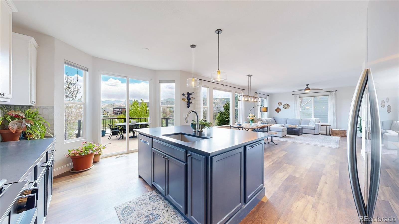 MLS Image #11 for 9804 n crystal lake drive,littleton, Colorado