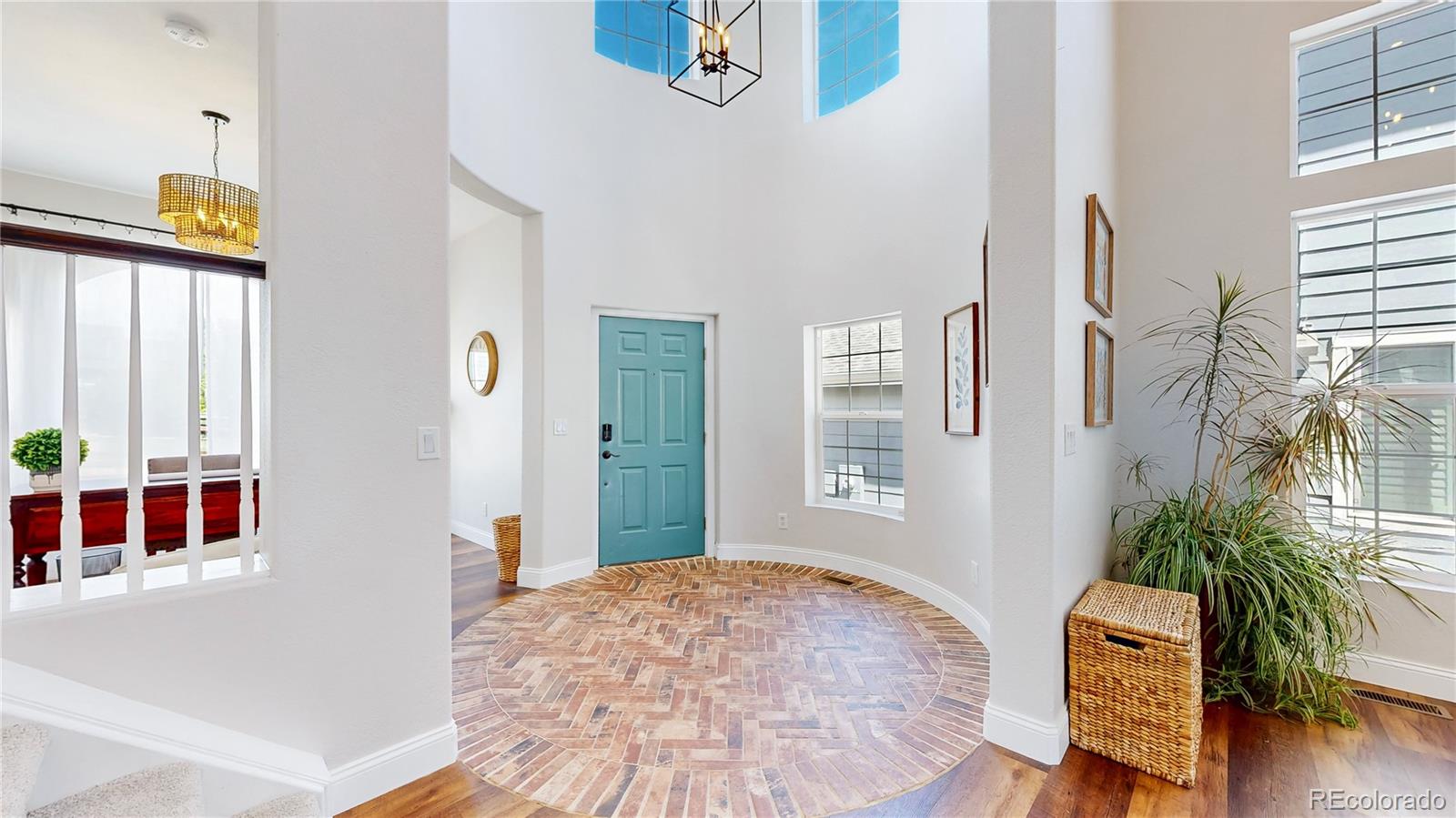 MLS Image #2 for 9804 n crystal lake drive,littleton, Colorado