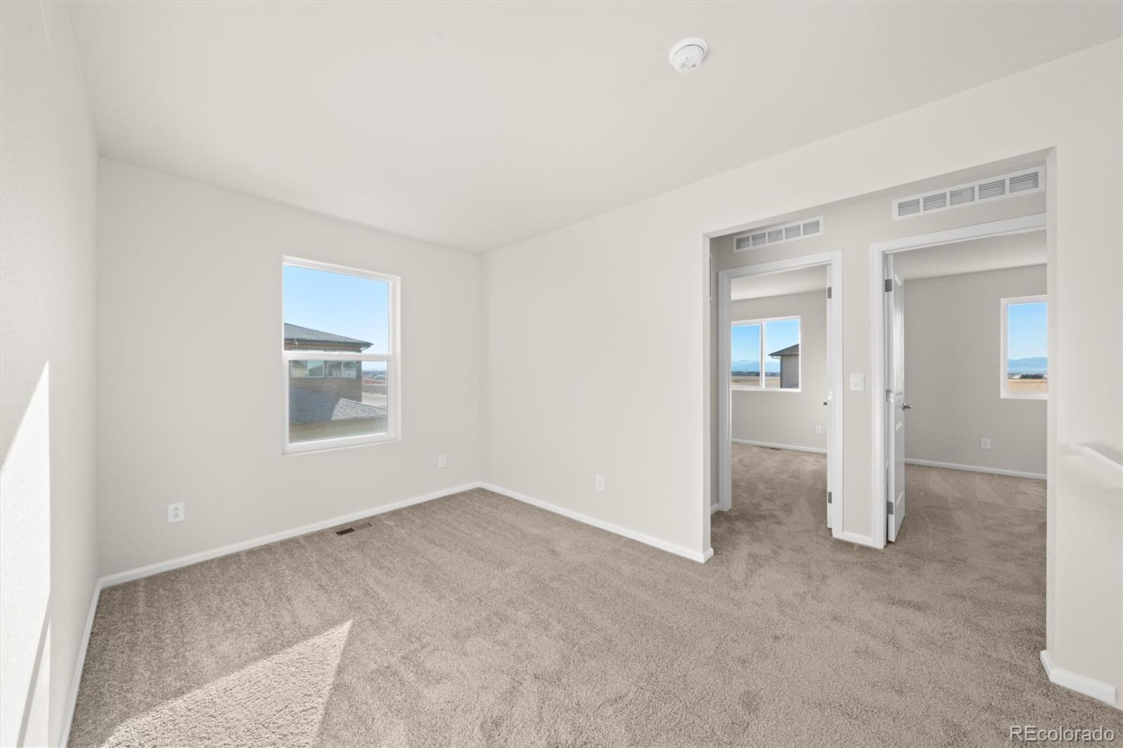 MLS Image #15 for 21134 e 63rd drive,aurora, Colorado