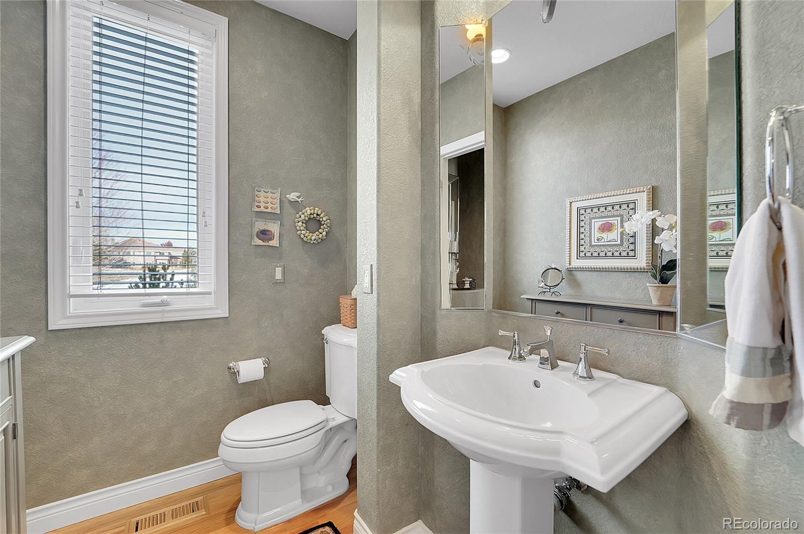 MLS Image #14 for 14035  crestone circle,broomfield, Colorado