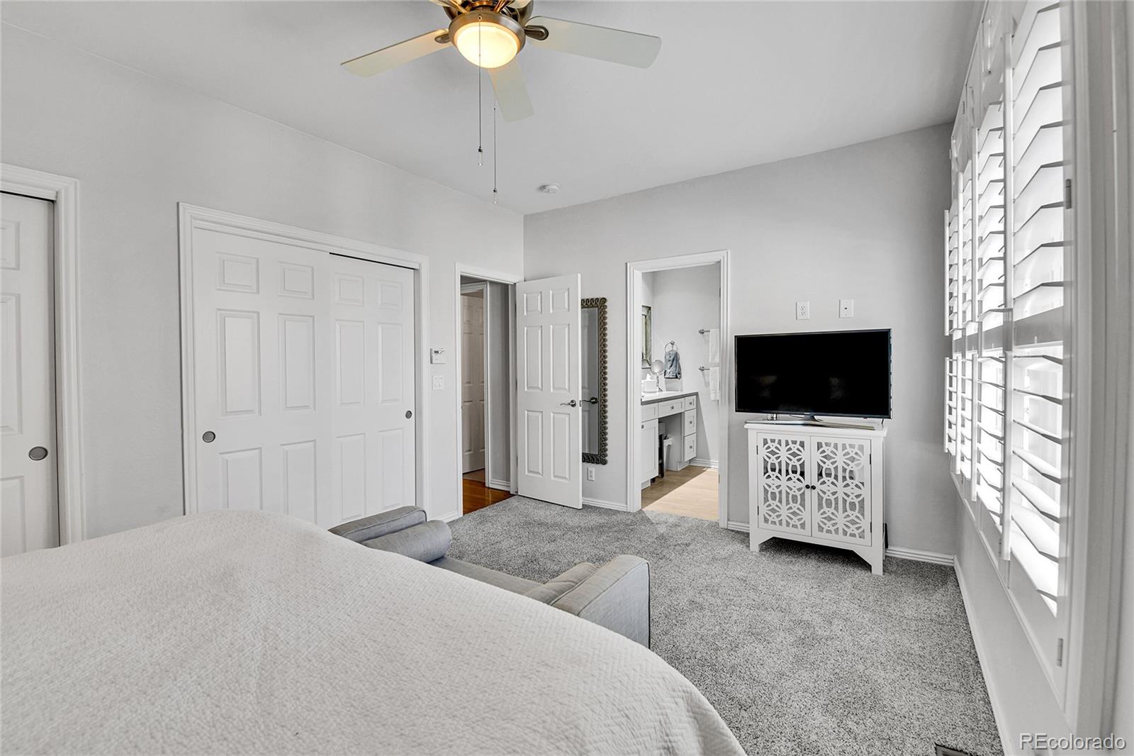 MLS Image #14 for 45  jackson street c,denver, Colorado
