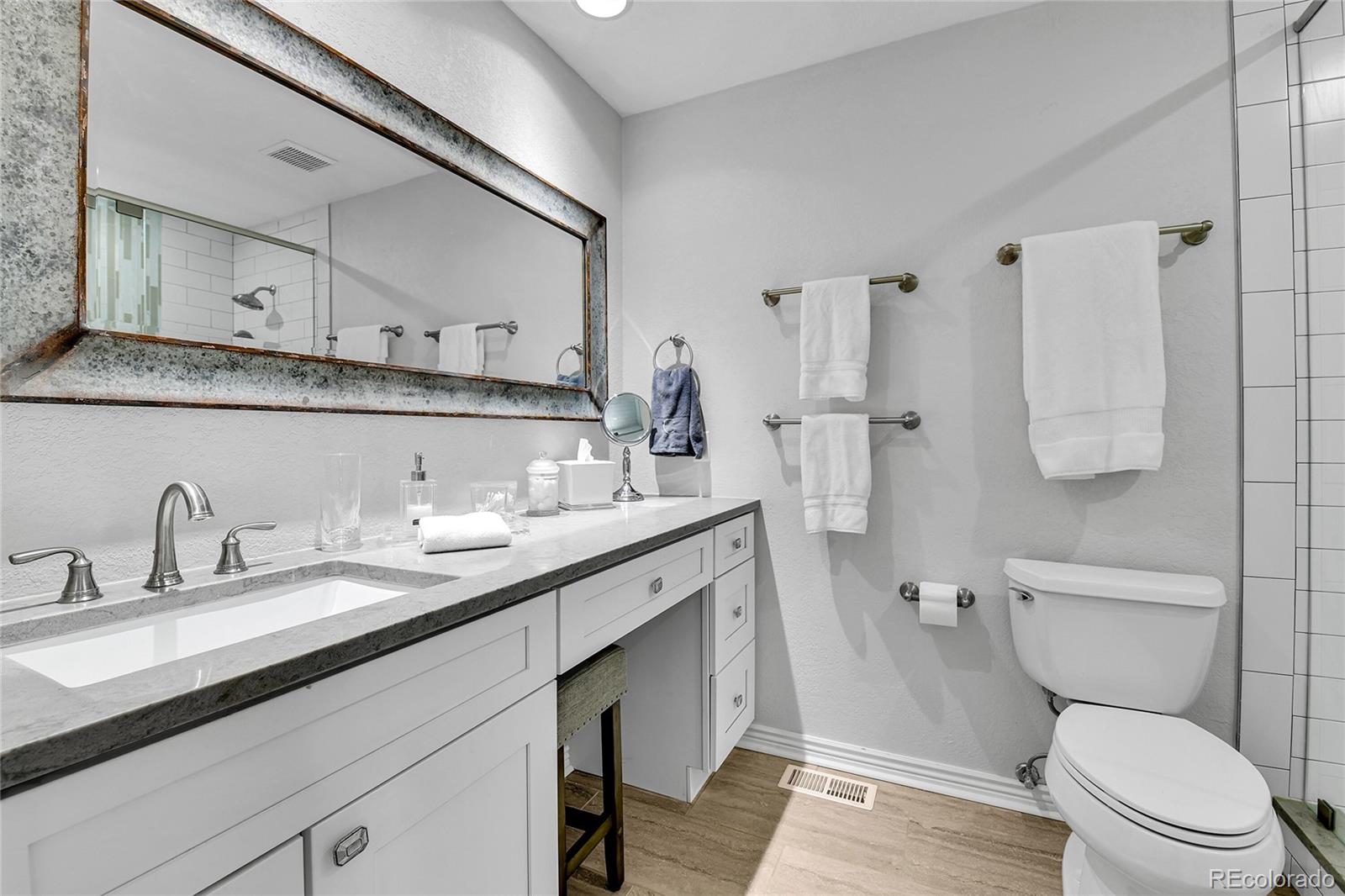 MLS Image #16 for 45  jackson street c,denver, Colorado