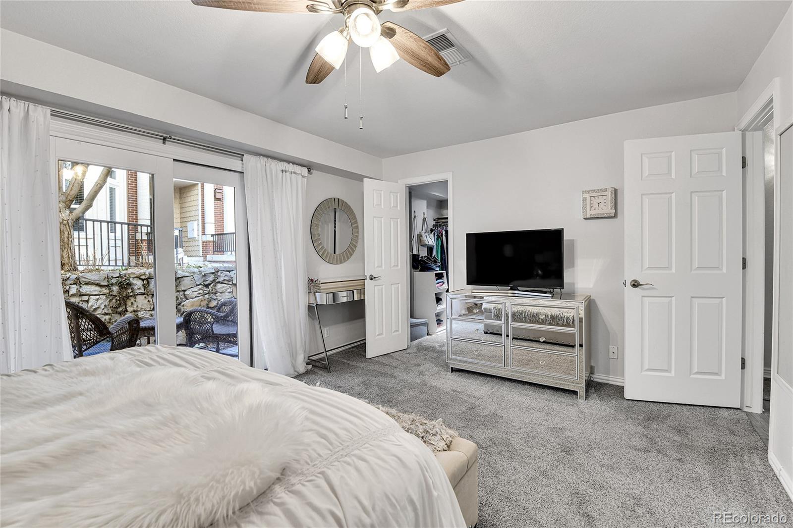 MLS Image #19 for 45  jackson street c,denver, Colorado