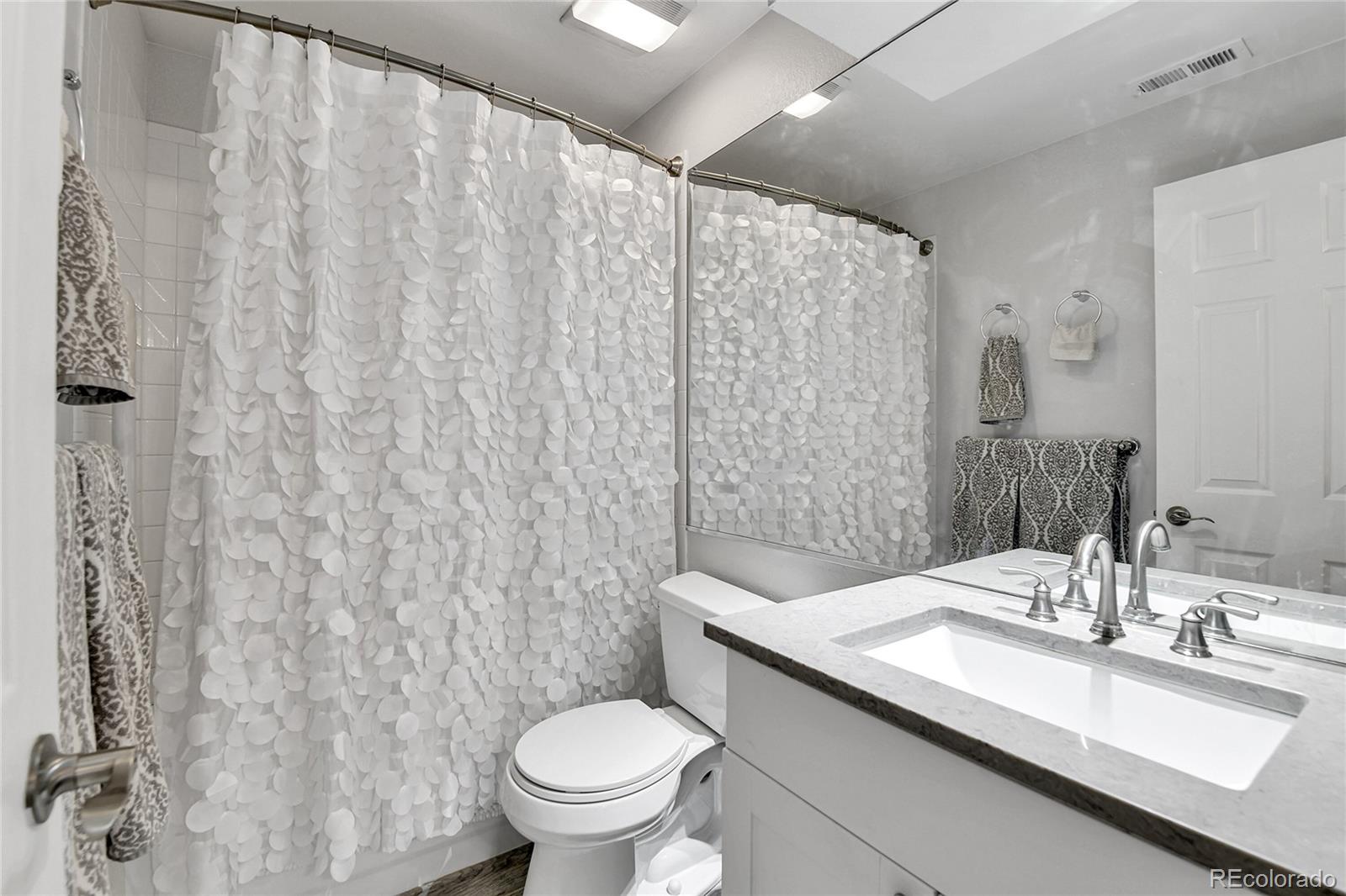 MLS Image #21 for 45  jackson street c,denver, Colorado