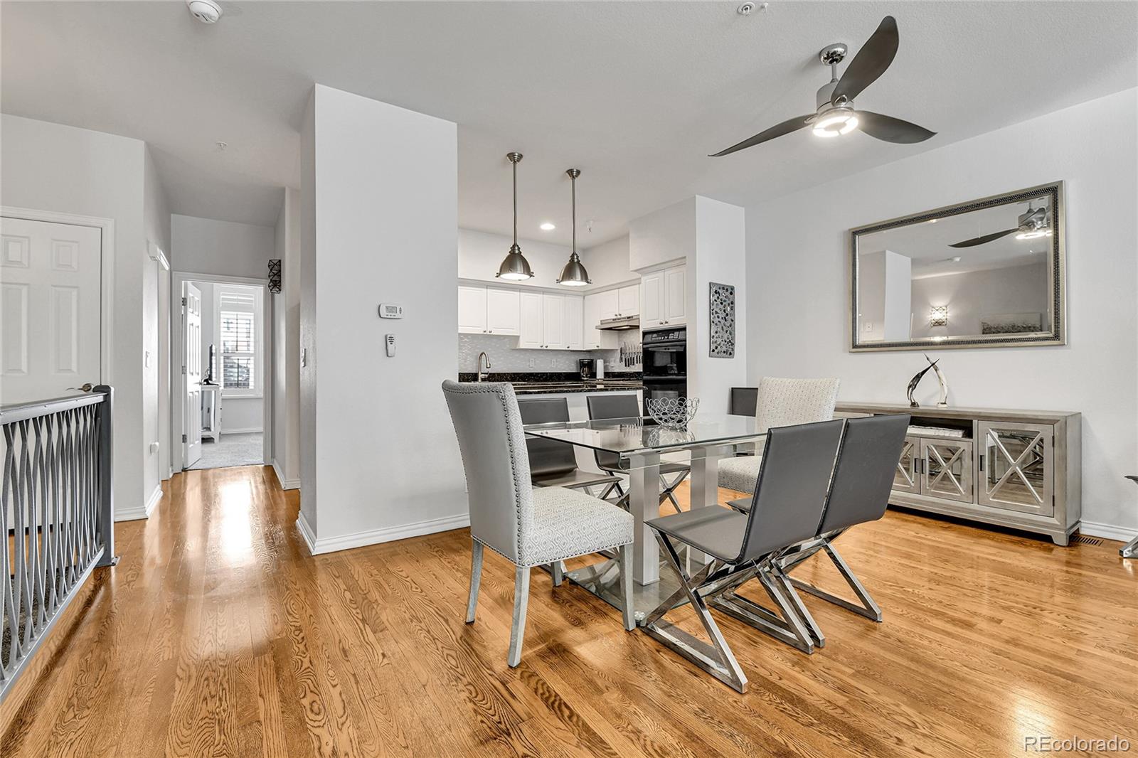 MLS Image #4 for 45  jackson street c,denver, Colorado