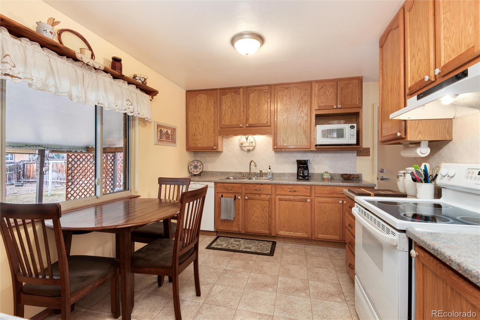 MLS Image #10 for 2993 s zenobia street,denver, Colorado