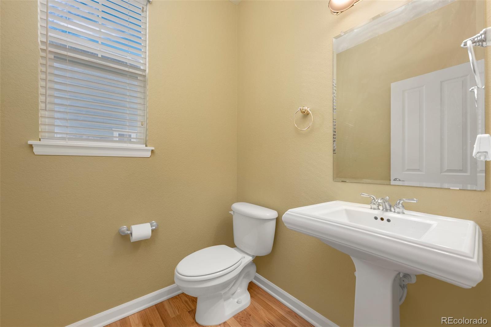 MLS Image #18 for 7054 s fultondale circle,aurora, Colorado