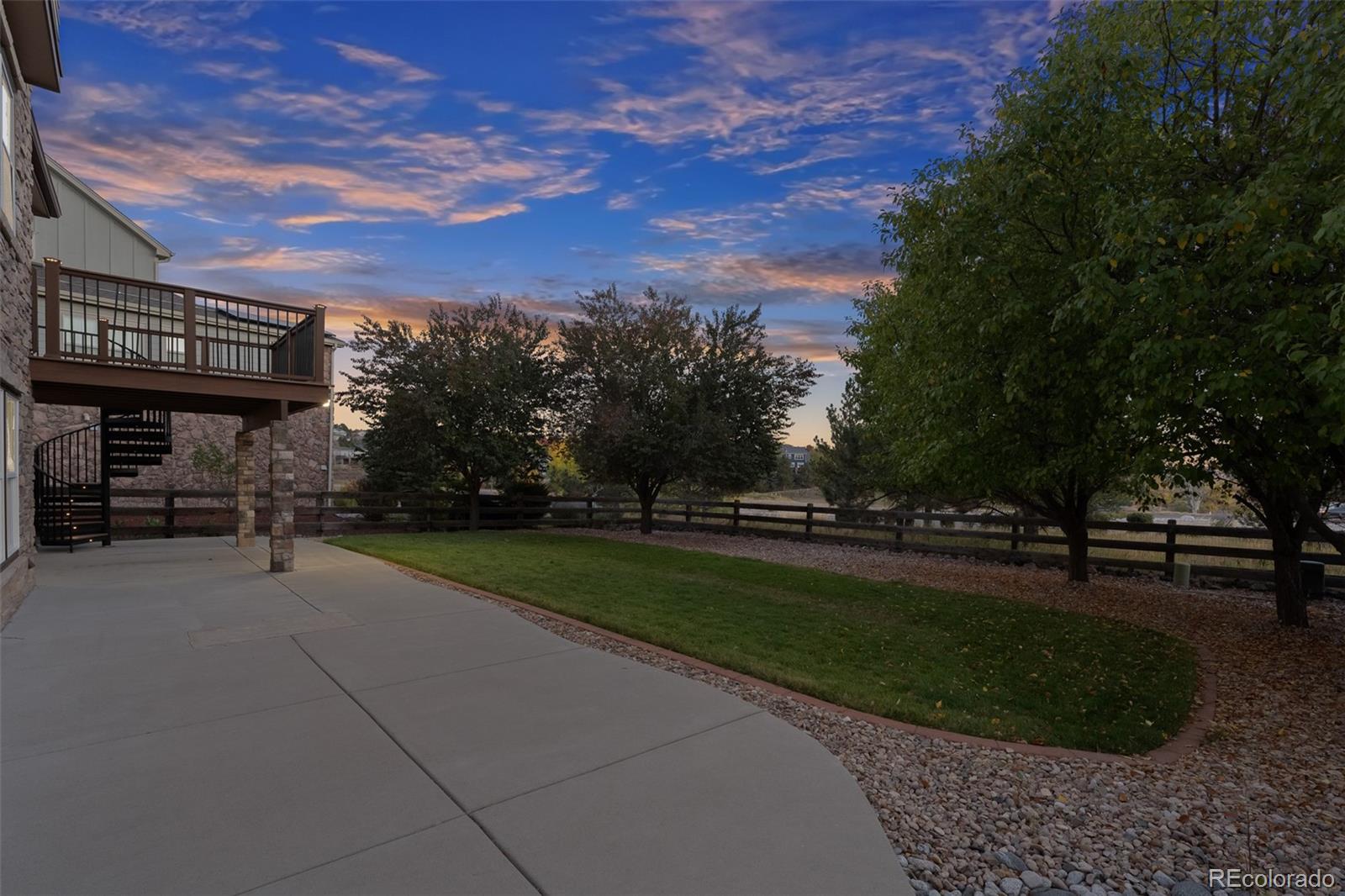 MLS Image #3 for 7054 s fultondale circle,aurora, Colorado