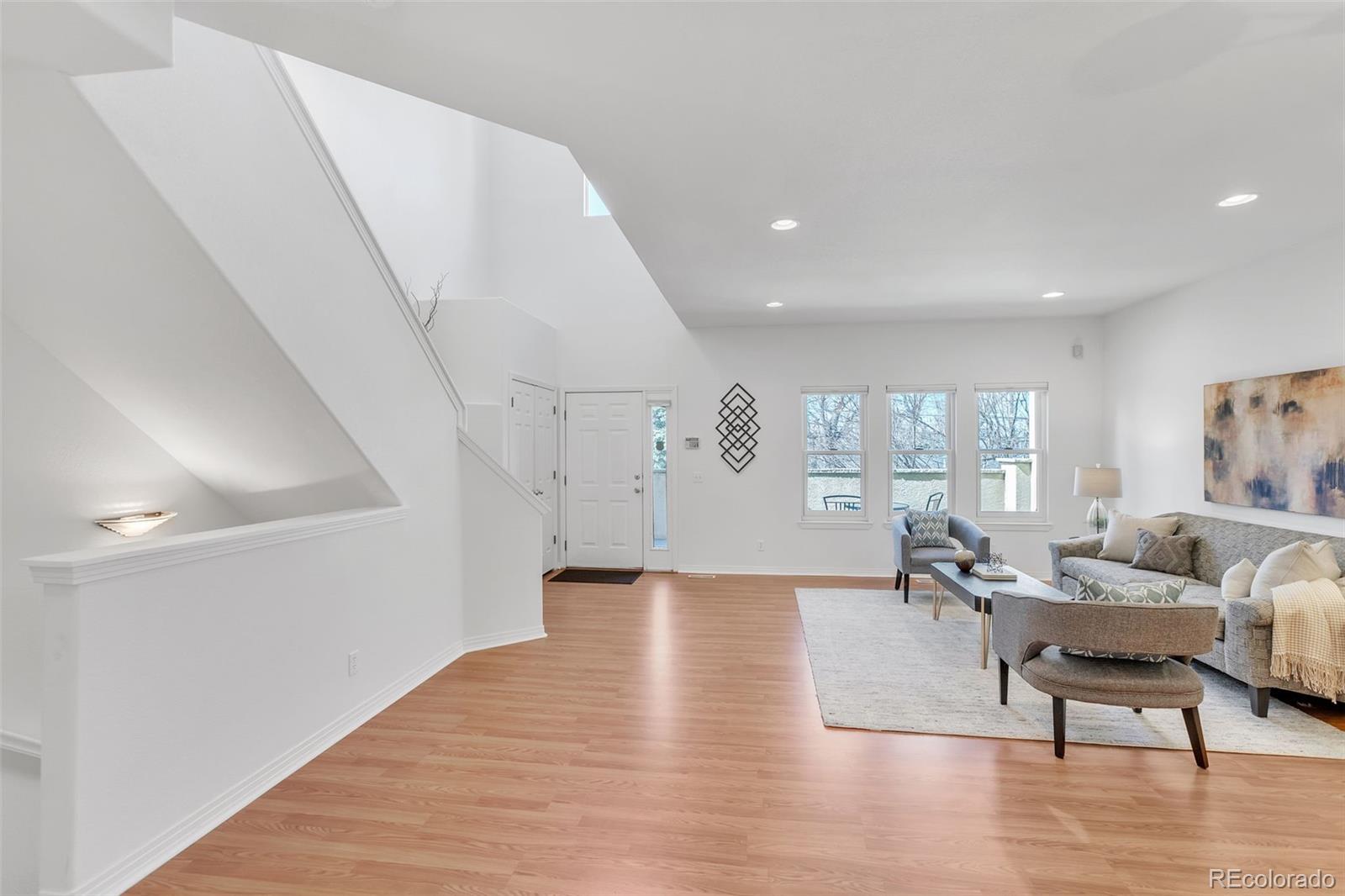 MLS Image #6 for 6102 e yale avenue,denver, Colorado