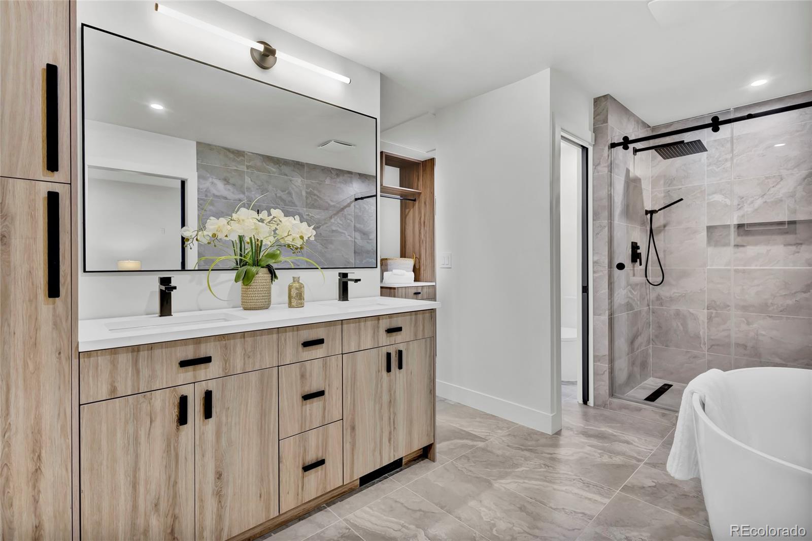 MLS Image #20 for 2800 s university boulevard,denver, Colorado
