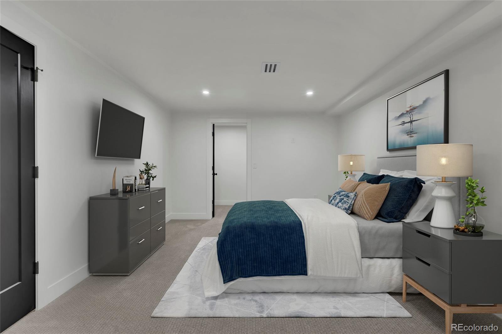 MLS Image #30 for 2800 s university boulevard,denver, Colorado