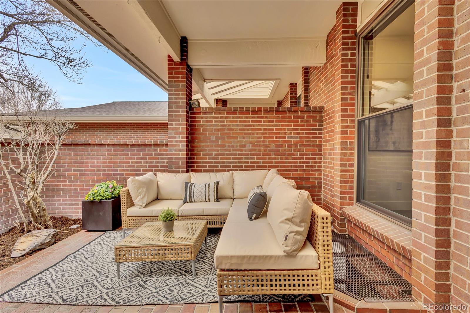 MLS Image #36 for 2800 s university boulevard,denver, Colorado