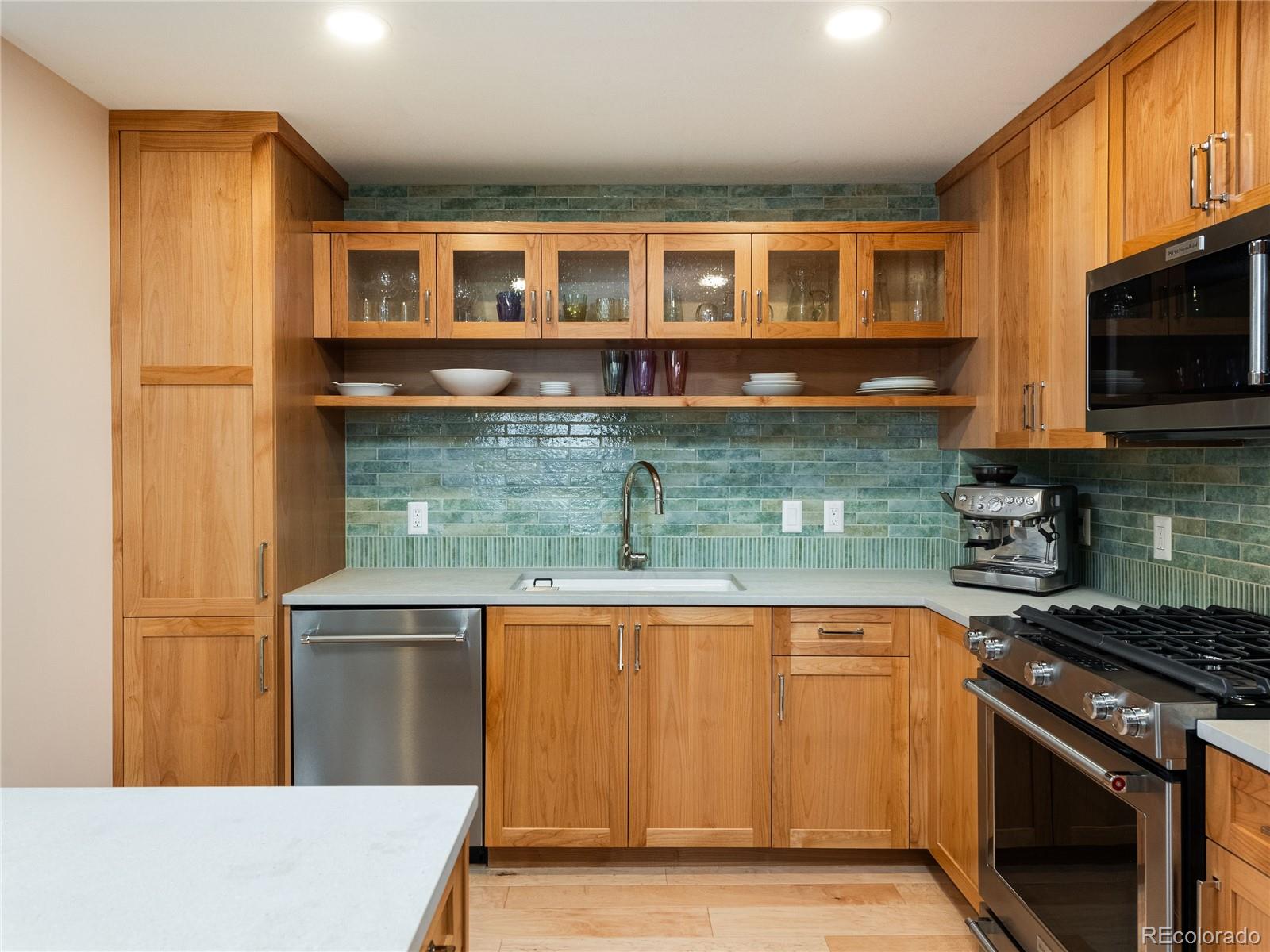 MLS Image #7 for 3701  arapahoe avenue,boulder, Colorado