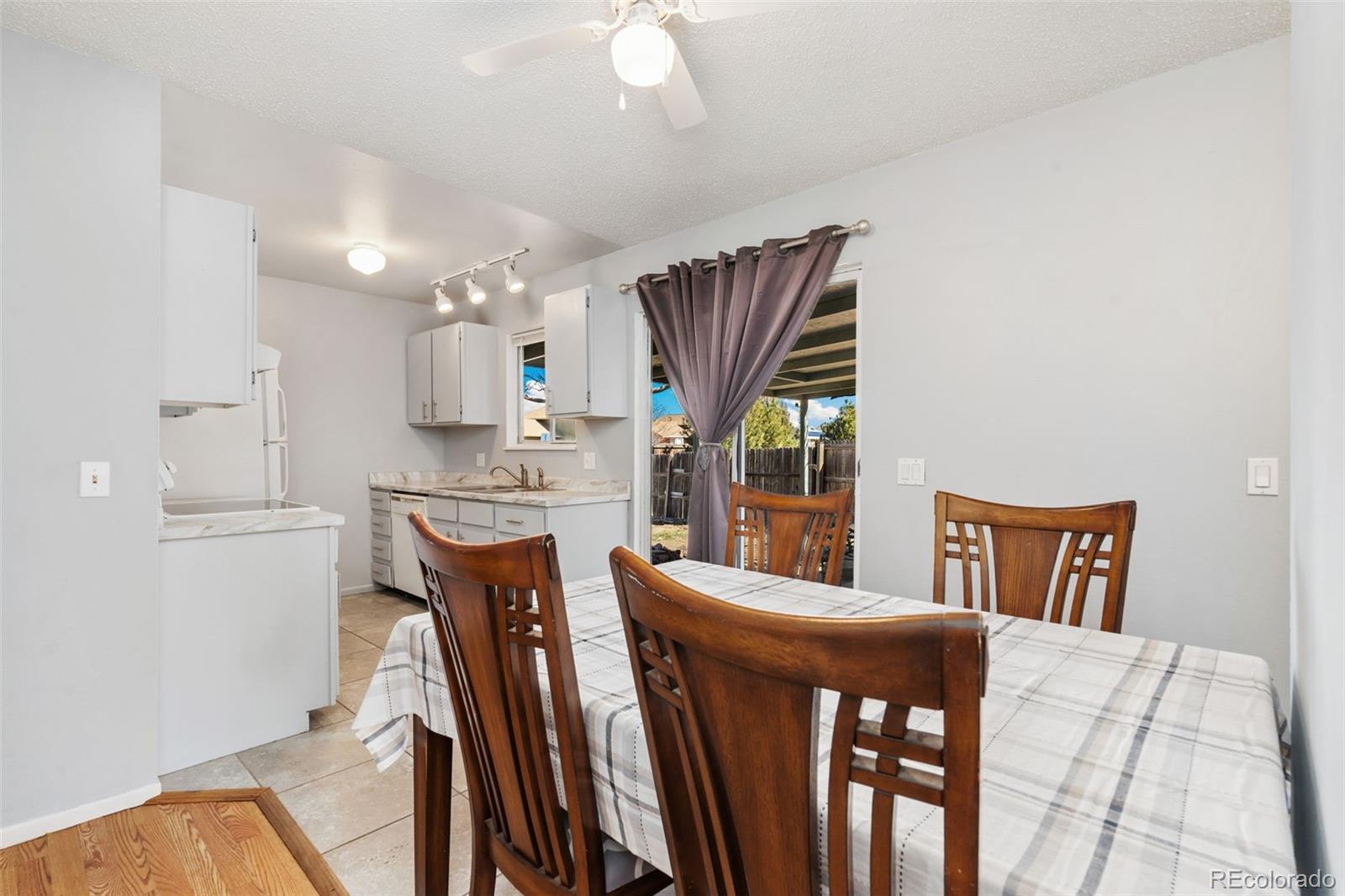 MLS Image #13 for 2010  wedgewood drive,greeley, Colorado