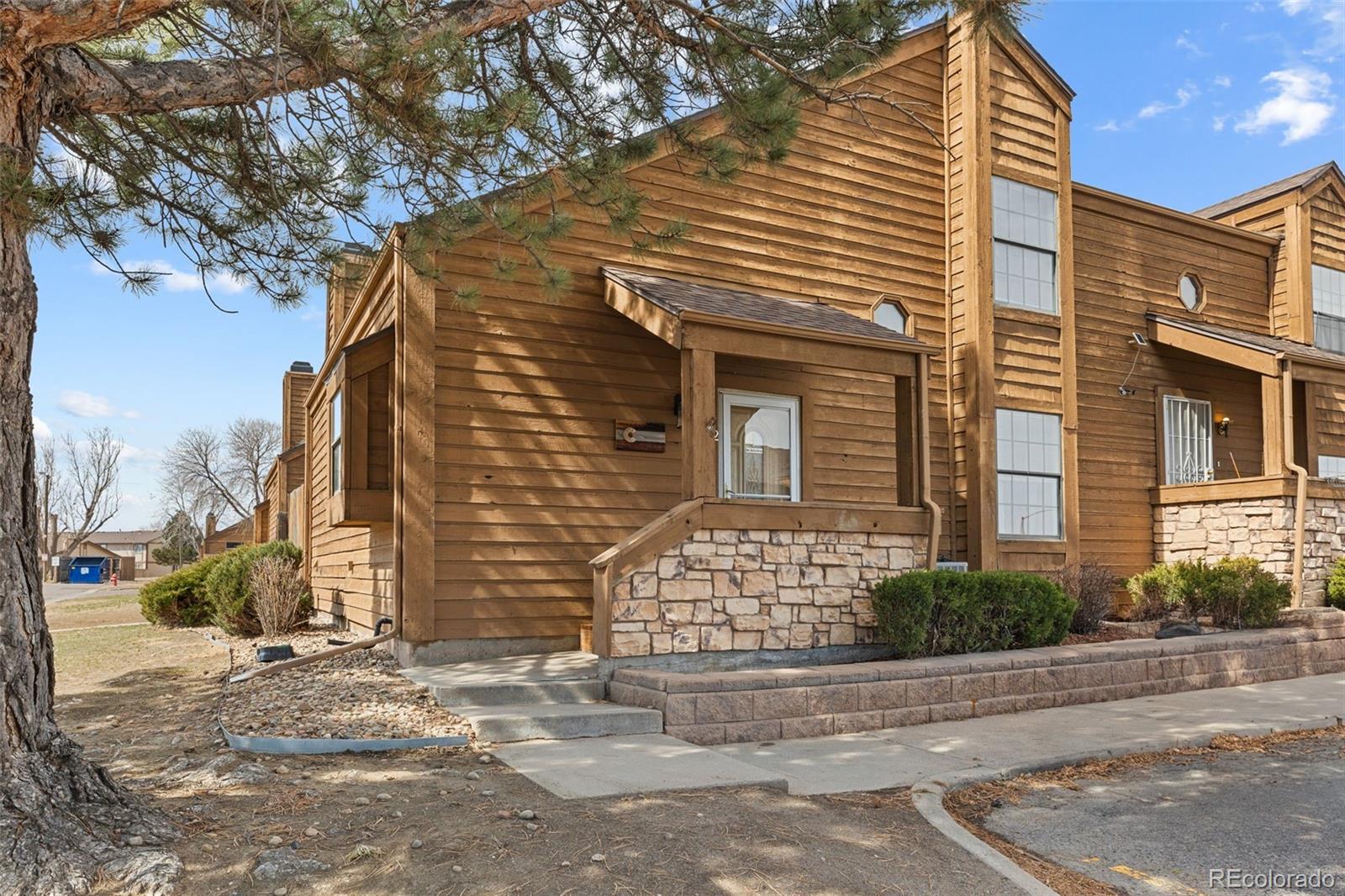 MLS Image #0 for 2569  devonshire court,denver, Colorado