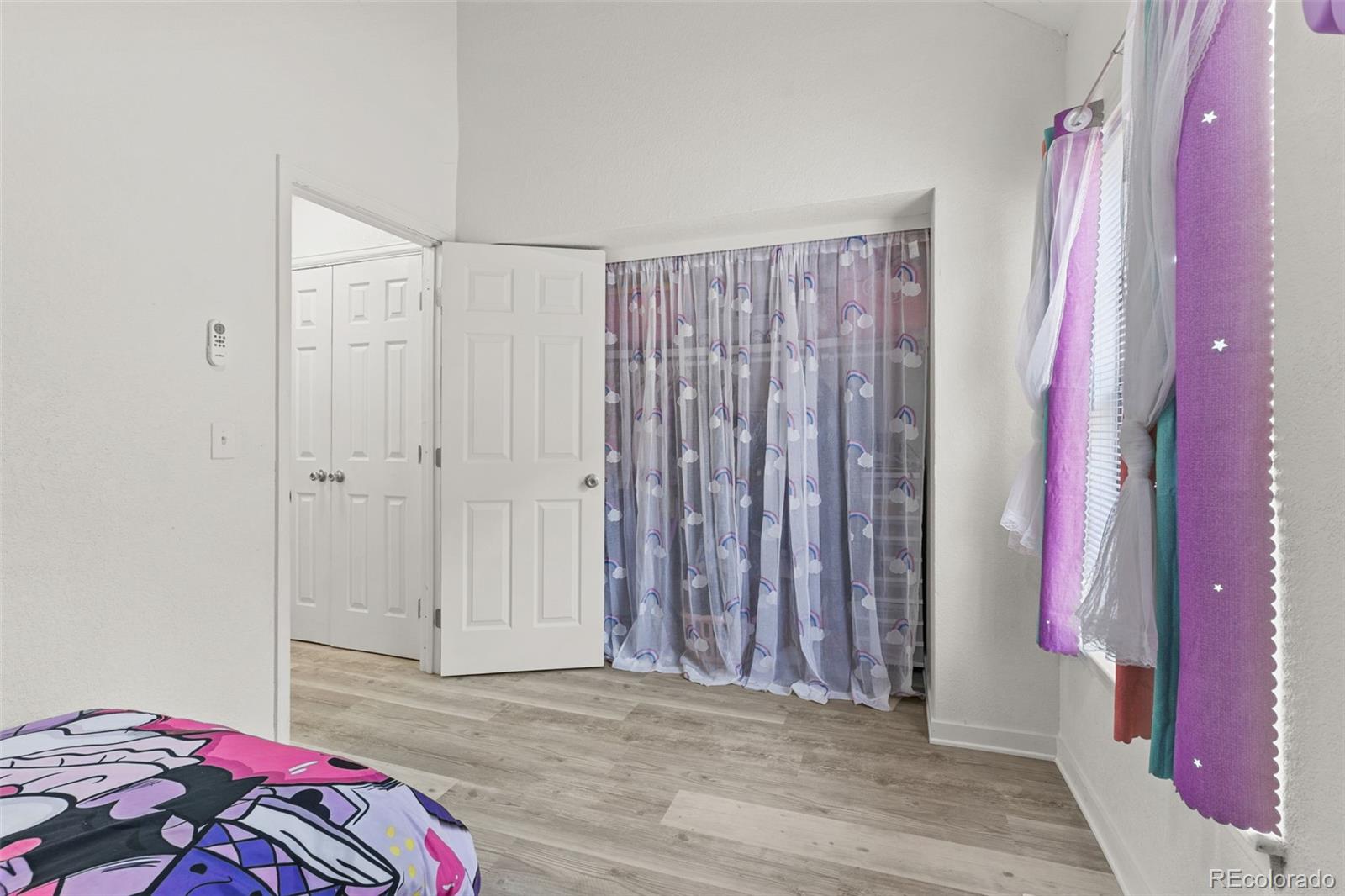 MLS Image #18 for 2569  devonshire court,denver, Colorado
