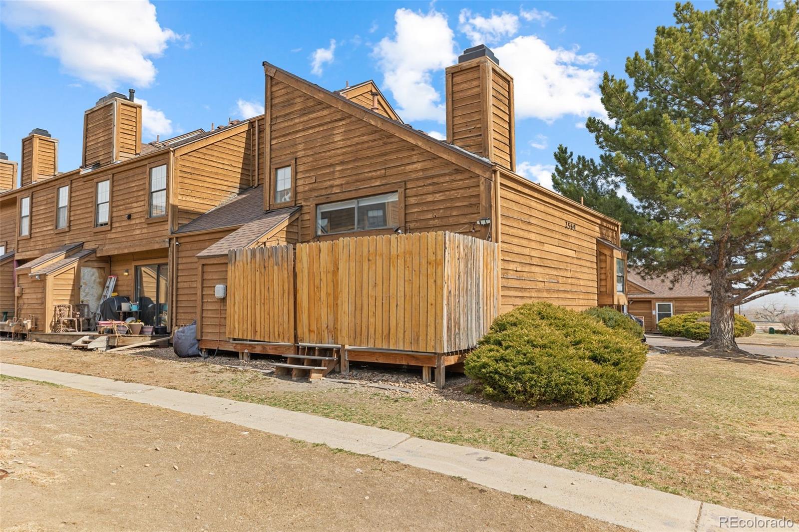 MLS Image #32 for 2569  devonshire court,denver, Colorado