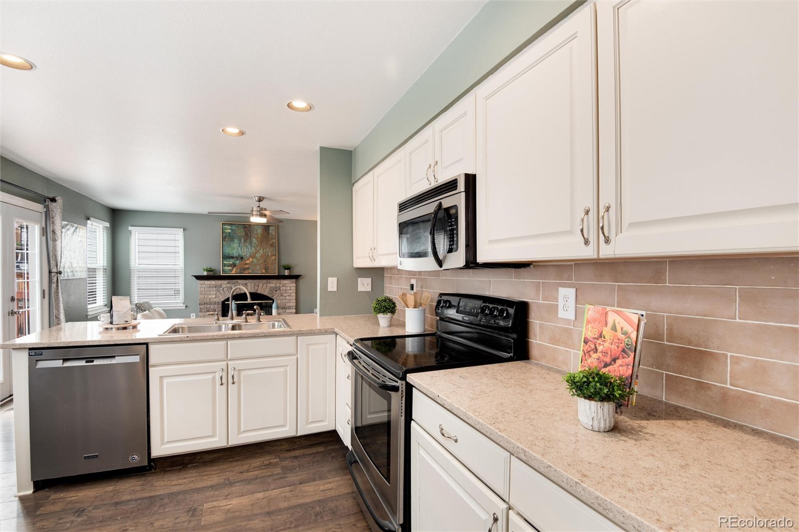 MLS Image #10 for 9866  spring hill lane,highlands ranch, Colorado