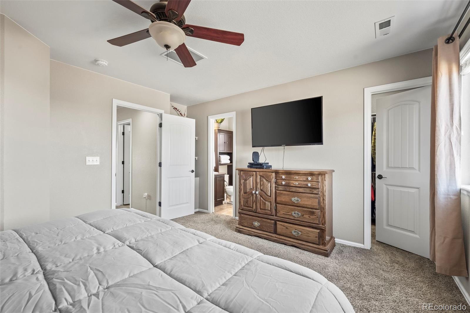 MLS Image #9 for 19603 e 63rd place,aurora, Colorado