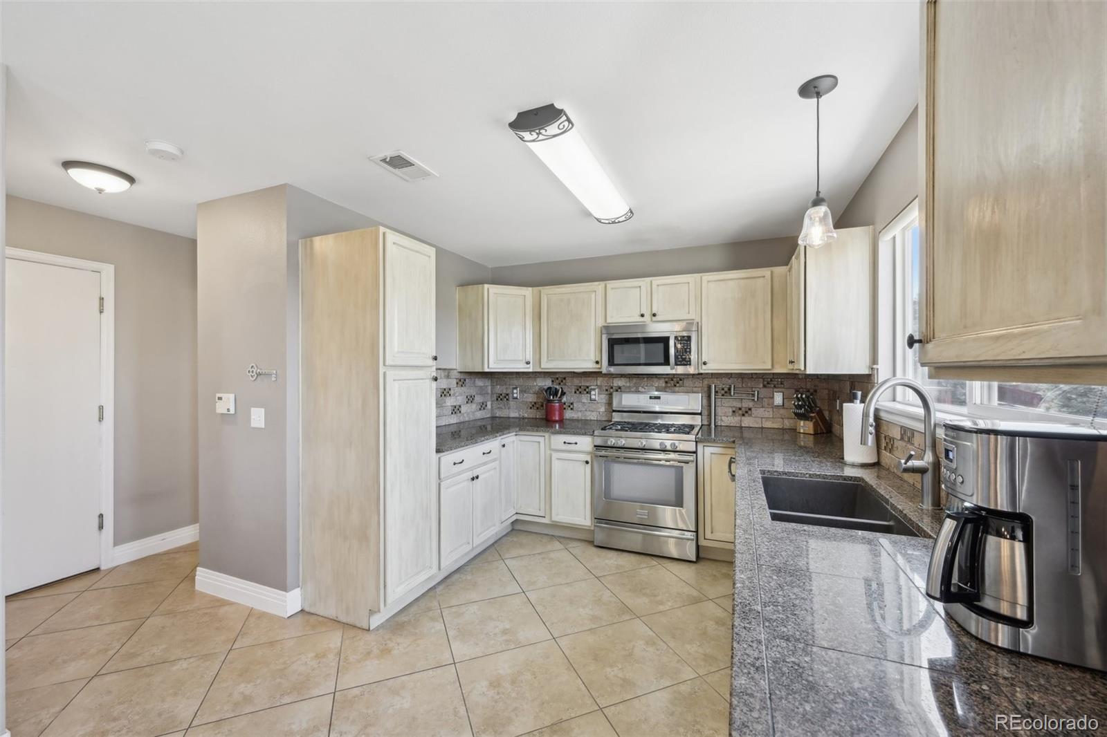 MLS Image #8 for 3555  primrose lane,castle rock, Colorado