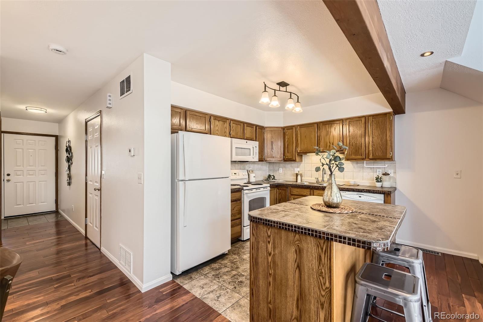 MLS Image #10 for 1777 s union boulevard ,lakewood, Colorado