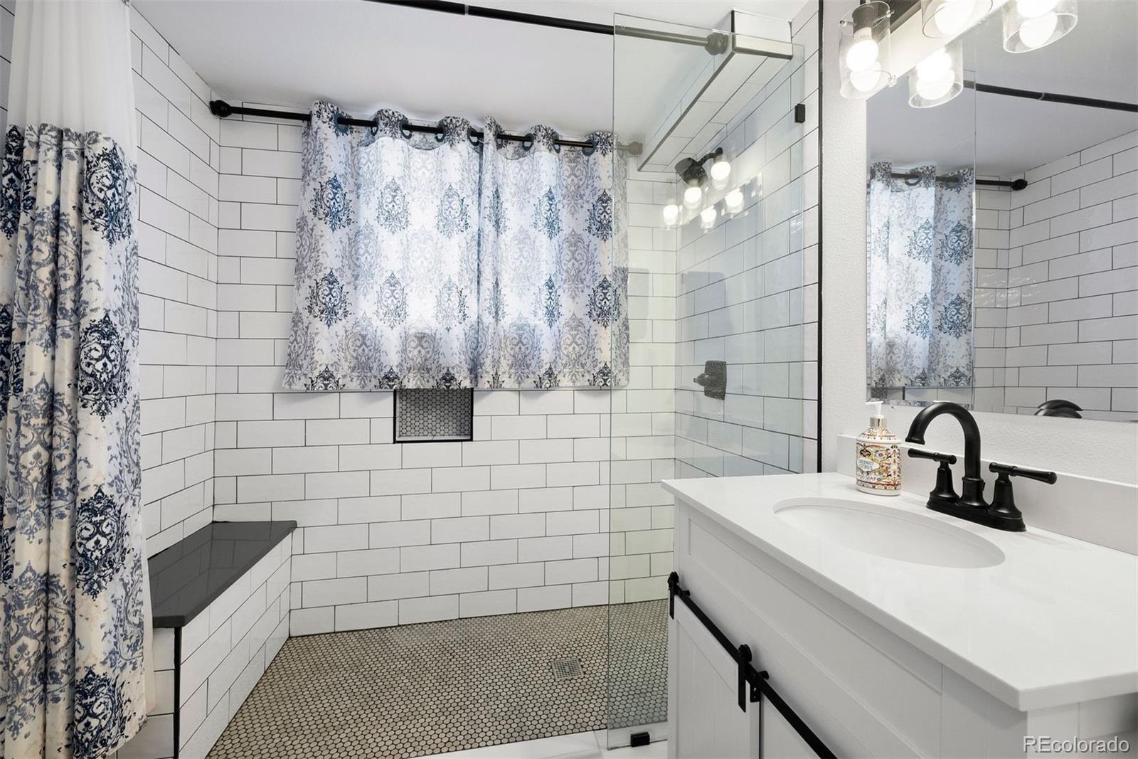 MLS Image #17 for 642  deframe court,golden, Colorado