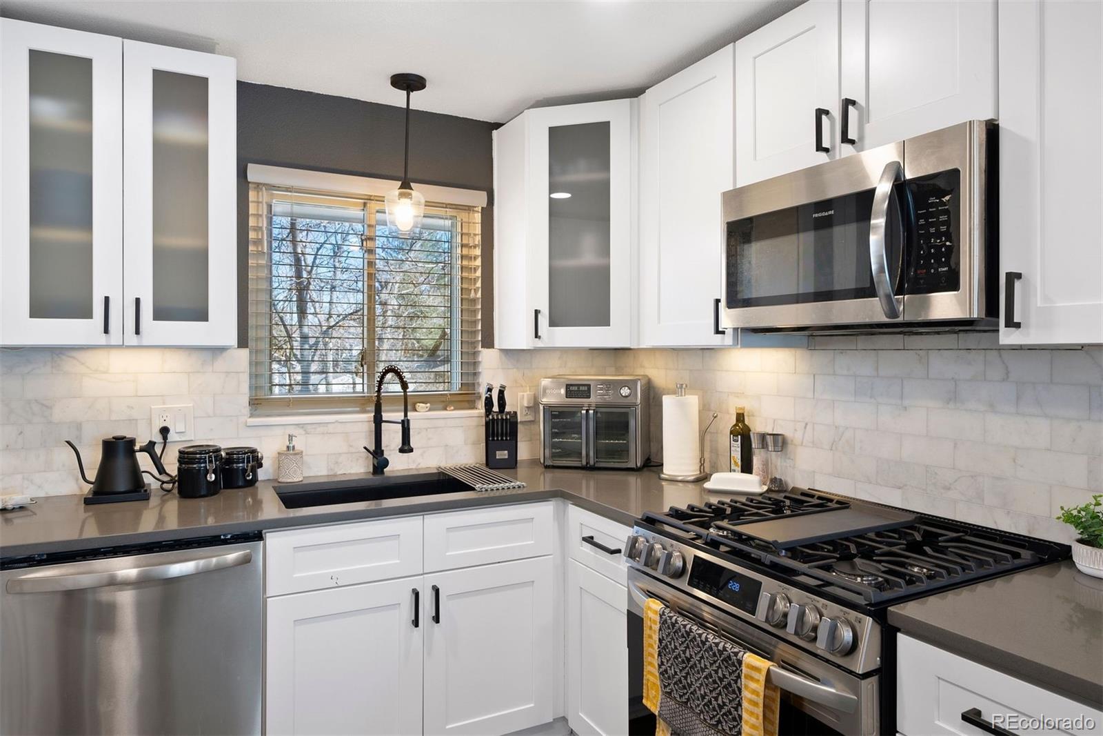 MLS Image #5 for 642  deframe court,golden, Colorado